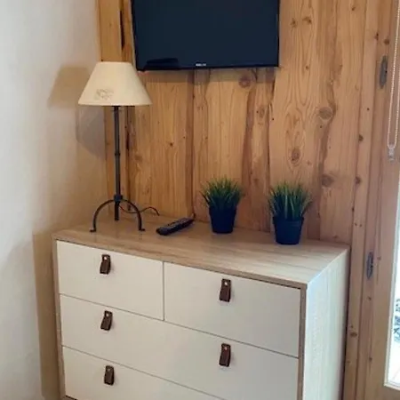 Daire 4 Pers. Renove, Proximite Pistes & Commerces, Balcon/terrasse, Parking Prive - Fr-1-733-98